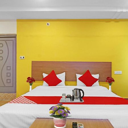OYO 91582 Hotel Lavish Stay Hyderabad Exterior foto
