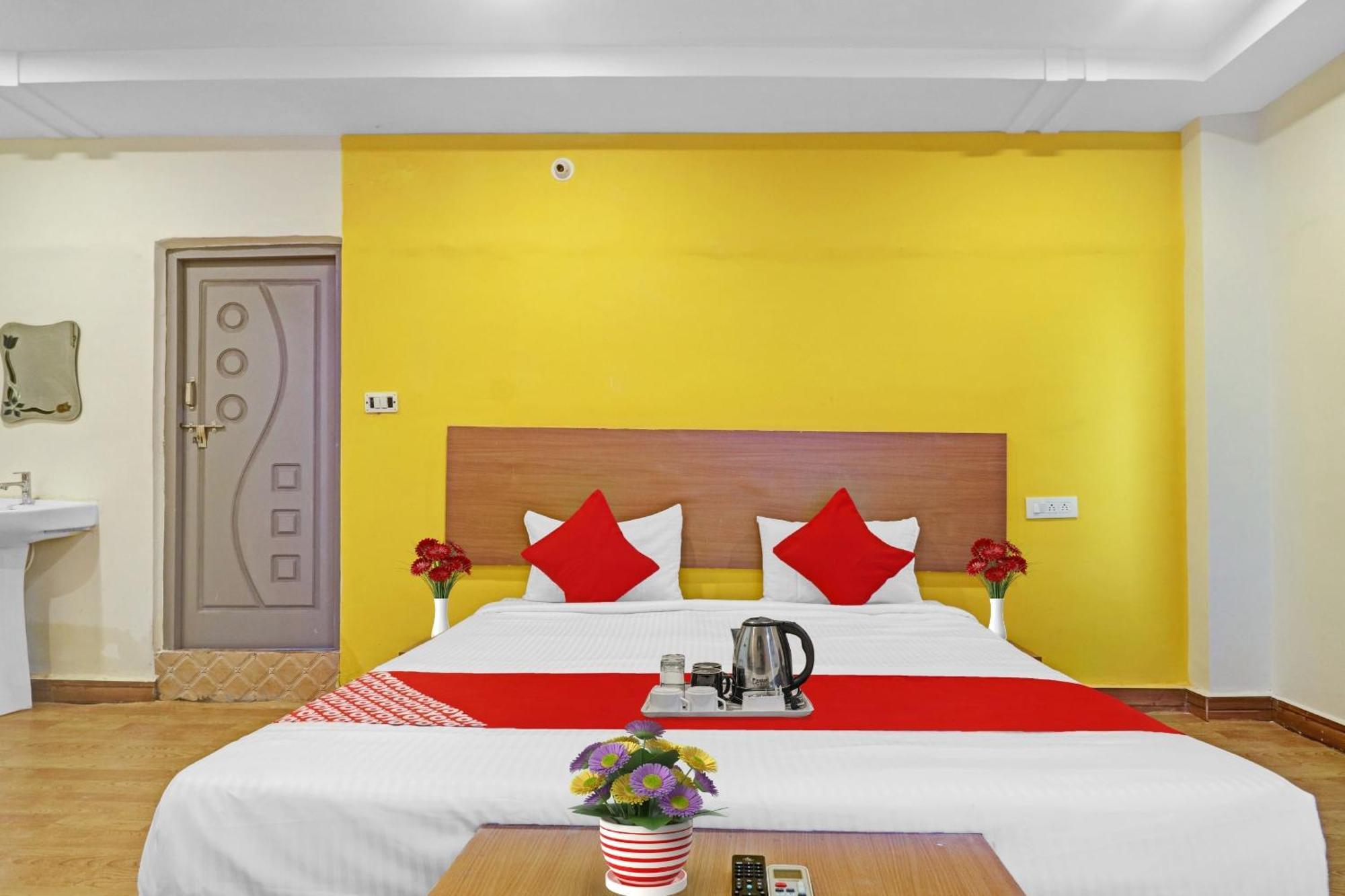 OYO 91582 Hotel Lavish Stay Hyderabad Exterior foto
